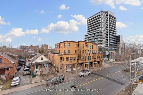 5-gdn-ste-591 Oakwood Avenue, York, ON, M6E2X8 | Card Image