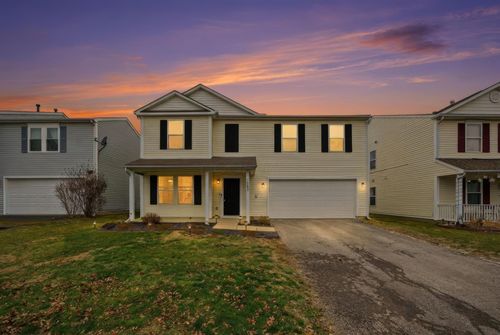 7502 Canal Highlands Blvd, Canal Winchester, OH, 43110-8083 | Card Image