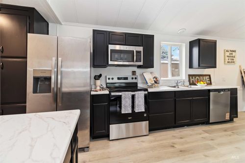 8056 W Manassas Ln, Boise, ID, 83714-6034 | Card Image