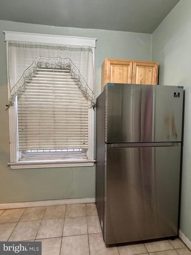 1445 N 59 Th St, Townhouse with 3 bedrooms, 2 bathrooms and null parking in PHILADELPHIA PA | Image 6