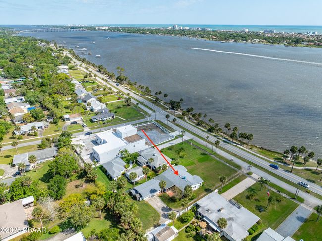 808 S Beach St, House other with 3 bedrooms, 3 bathrooms and null parking in ORMOND BEACH FL | Image 12