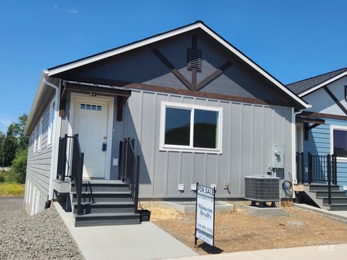 1392 Edington Ave, Moscow, ID, 83843-1029 | Card Image