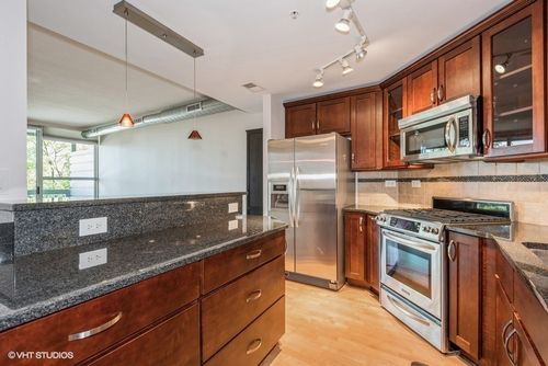 unit-304-1228 Emerson St, Evanston, IL, 60201-3598 | Card Image