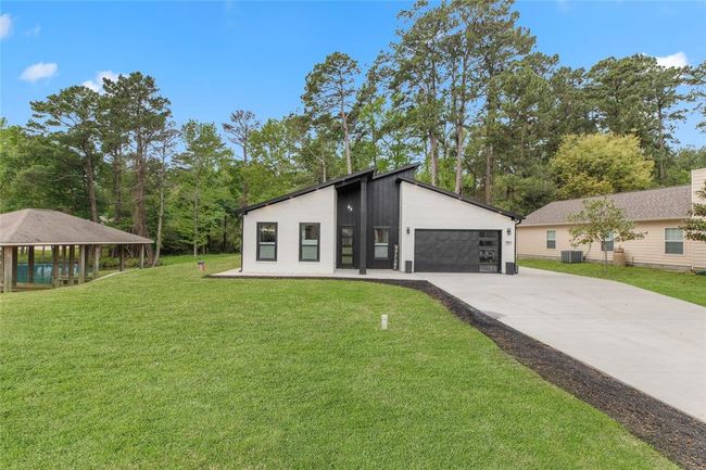 50 Trail Lk, House other with 3 bedrooms, 2 bathrooms and null parking in Trinity TX | Image 35