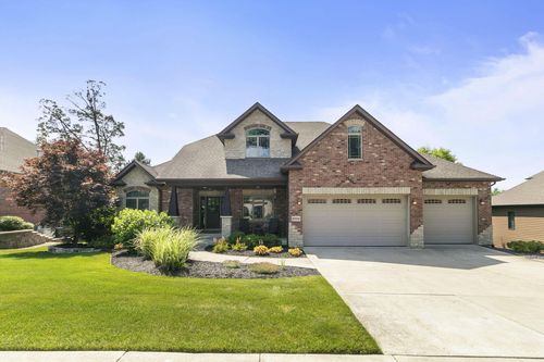 8986 Calumet Ave, Saint John, IN, 46373-9189 | Card Image
