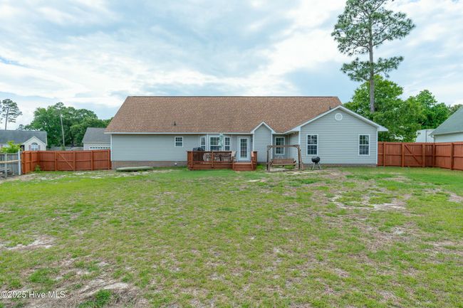 209 Star Gazer Ct, House other with 3 bedrooms, 2 bathrooms and 2 parking in Richlands NC | Image 28