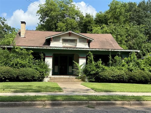 217 N Texas St, Pittsburg, TX, 75686-1037 | Card Image