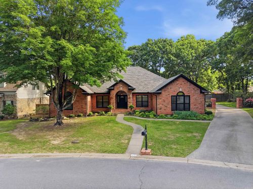370 Pippinpost Drive, Conway, AR, 72034-3004 | Card Image