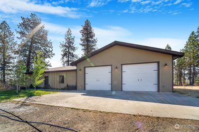 6113 S Abbott St Road, House other with 2 bedrooms, 1 bathrooms and 2 parking in Spokane WA | Image 1