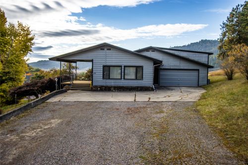 126 Forest Hill Vlg, Kalispell, MT, 59901-7987 | Card Image
