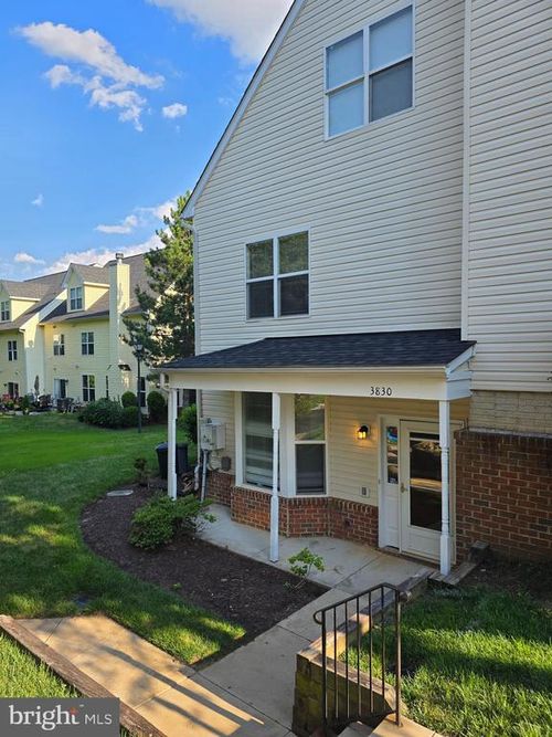 13e-3830 Devil Tree Ct, HYATTSVILLE, MD, 20784-4615 | Card Image