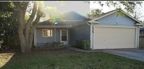 4508 15th St, Bacliff, TX, 77518-2619 | Card Image