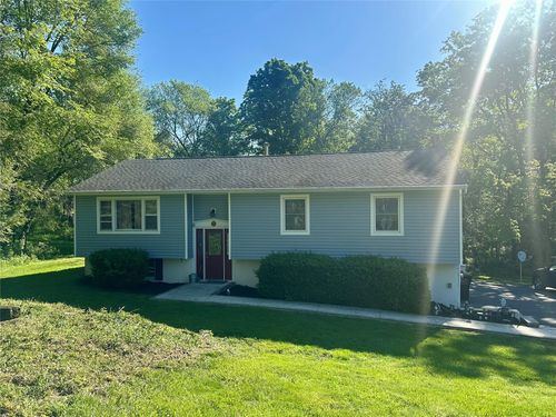 1 Darren Dr, Campbell Hall, NY, 10916-3015 | Card Image