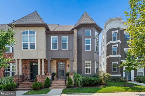 1132 Holden Rd, FREDERICK, MD, 21701-3427 | Card Image