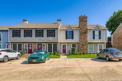 15 Abbey Rd, Euless, TX, 76039-4215 | Card Image