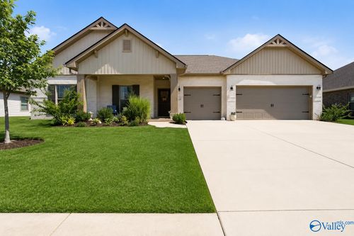 25069 Addlestone Dr, Athens, AL, 35613-1219 | Card Image