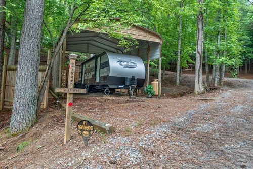 41 27th St, Ellijay, GA, 30540-5594 | Card Image