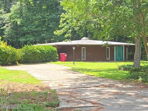 882 N Confederate Dr, Macon, GA, 31220-2833 | Card Image