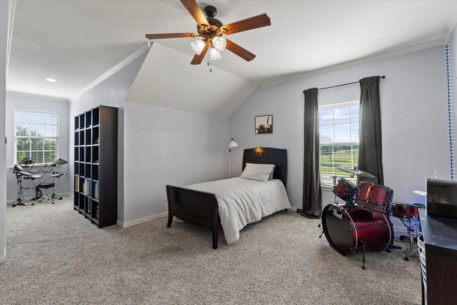 1072 W Secretariat Dr, House other with 4 bedrooms, 5 bathrooms and null parking in Terrell TX | Image 26