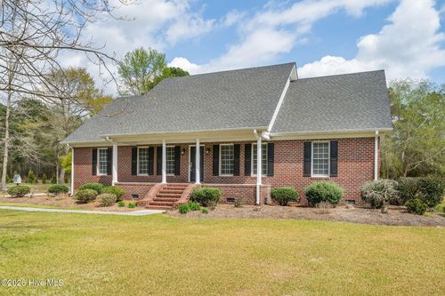 213 Country Club Dr, Wallace, NC, 28466-8100 | Card Image