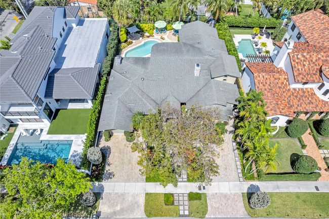 909 Se 10th St, House other with 4 bedrooms, 3 bathrooms and null parking in Fort Lauderdale FL | Image 54