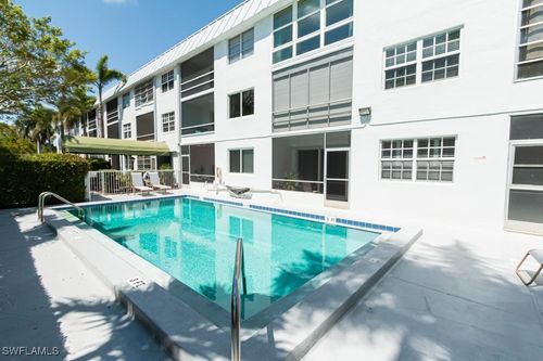 apt-203-72 7th St S, NAPLES, FL, 34102-6130 | Card Image