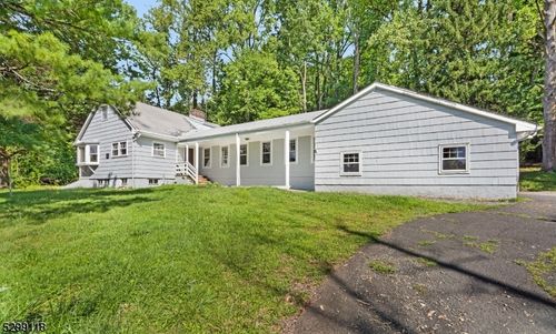 12 Jessica Ln, Warren, NJ, 07059-7107 | Card Image
