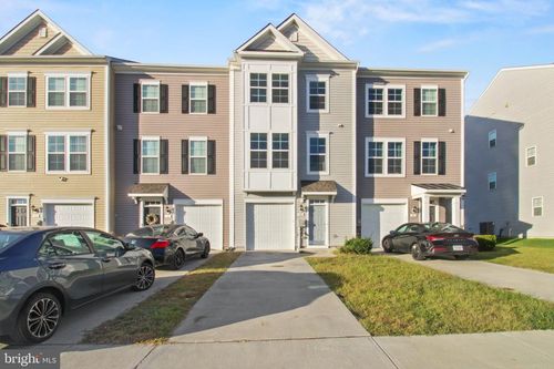 41 Horace Ct, BUNKER HILL, WV, 25413-3600 | Card Image