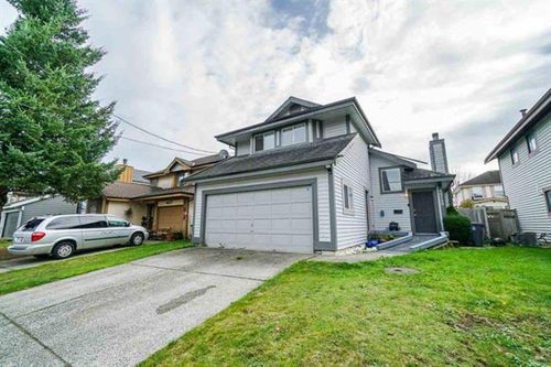 15130 98 Ave, Surrey, BC, V3R8T2 | Card Image