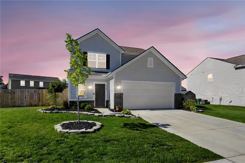 5195 Burton Drive, Springfield, OH, 45503 | Card Image