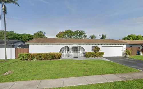 1190 Nw 92nd Ave, Pembroke Pines, FL, 33024-4533 | Card Image