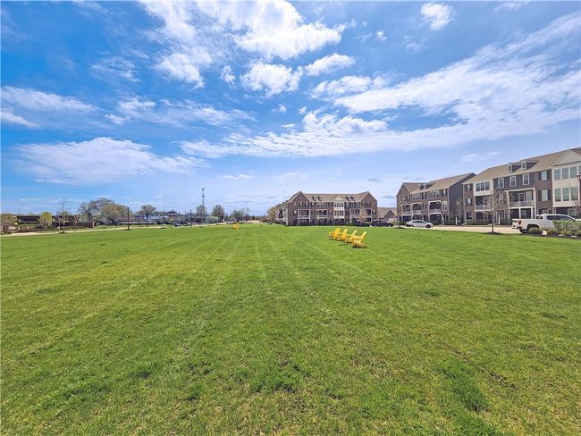 705 England Rd, Townhouse with 3 bedrooms, 3 bathrooms and 2 parking in Cranberry Twp PA | Image 34