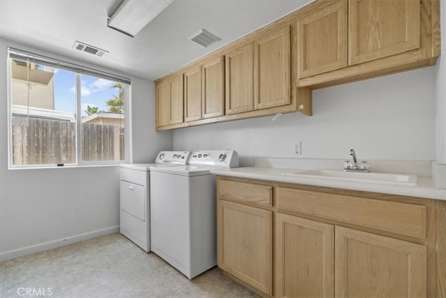 Laundry room main level | Image 13