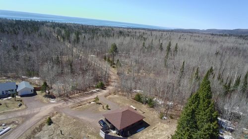 265 Mink Ranch Rd, Lutsen, MN, 55612-4438 | Card Image