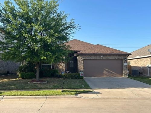 1057 Meadow Scape Dr, Burleson, TX, 76028-1885 | Card Image