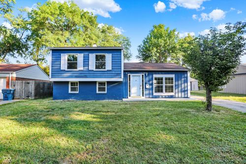8104 Barry Rd, Indianapolis, IN, 46219-1804 | Card Image
