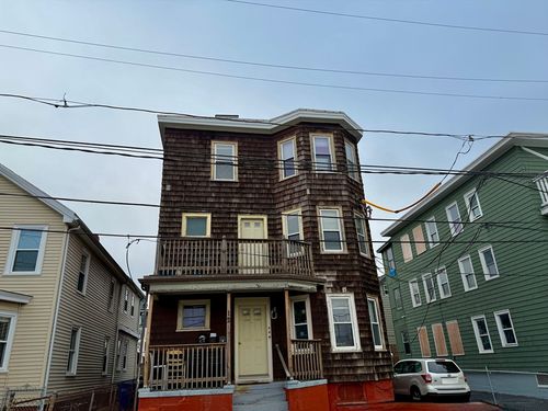 12 Charles E. Ryan Road, Somerville, MA, 02145 | Card Image