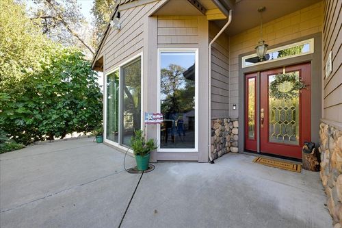 6262 Viewridge Dr, Auburn, CA, 95602-7834 | Card Image