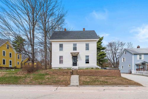 9 Pine St, Pembroke, NH, 03275-1109 | Card Image