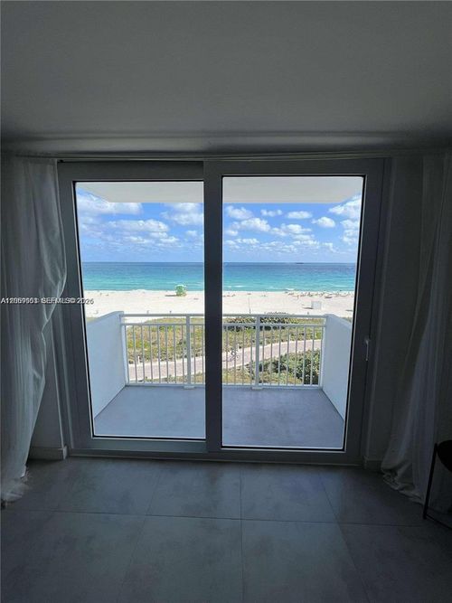 616-345 Ocean Drive, Miami Beach, FL, 33139 | Card Image