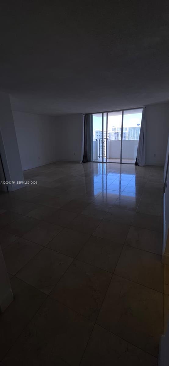 Residential Lease in Aventura 5