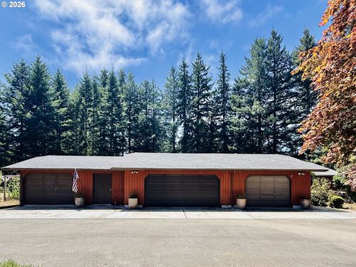 19056 Pacific Crest Dr, Brookings, OR, 97415-9783 | Card Image