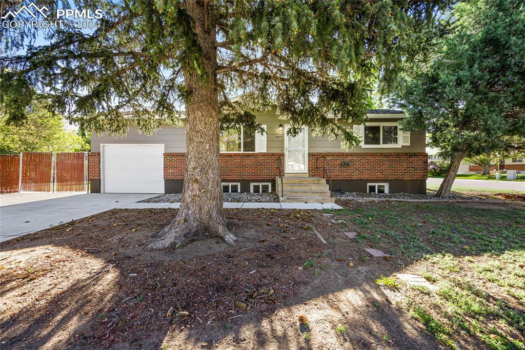 Hopeful Dr, Colorado Springs, CO 80917