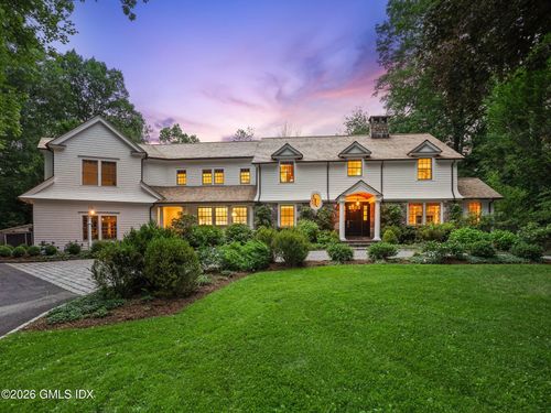 8 Haskell Ln, Darien, CT, 06820-3301 | Card Image