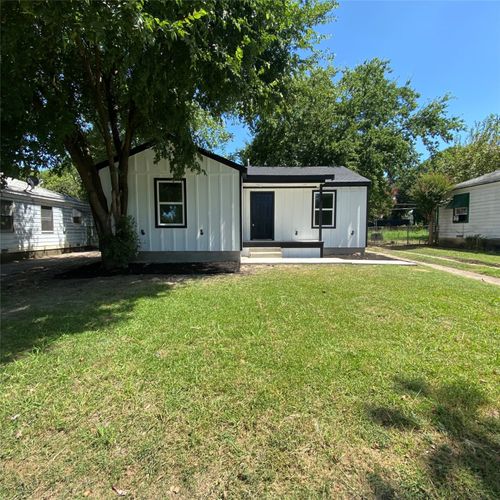 2628 Lea Crest Dr, Dallas, TX, 75216-5826 | Card Image