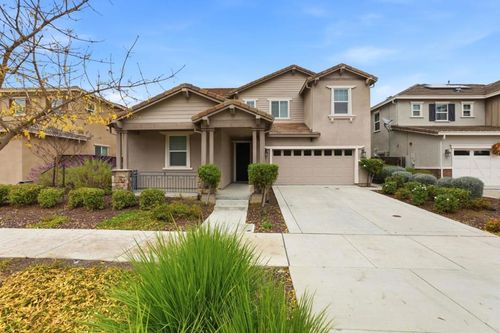 2631 Grassland Way, Gilroy, CA, 95020-7586 | Card Image