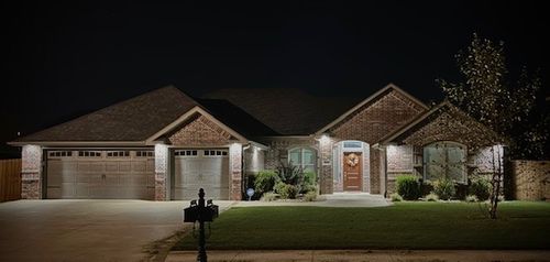320 Chaparral St, Centerton, AR, 72719-5033 | Card Image