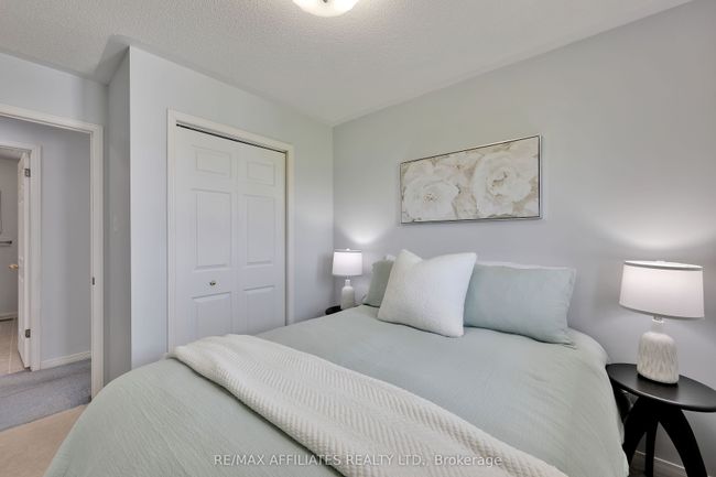 5210 Meadowland Dr, House other with 3 bedrooms, 3 bathrooms and 6 parking in Cardinal ON | Image 32