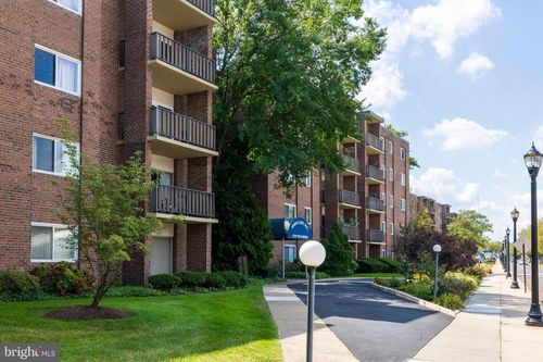 apt-402e-1570 The Fairway, JENKINTOWN, PA, 19046-1619 | Card Image
