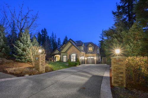 1062 Magnolia Way, Anmore, BC, V3H5M6 | Card Image